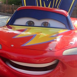 Meet your Posher, Miriam